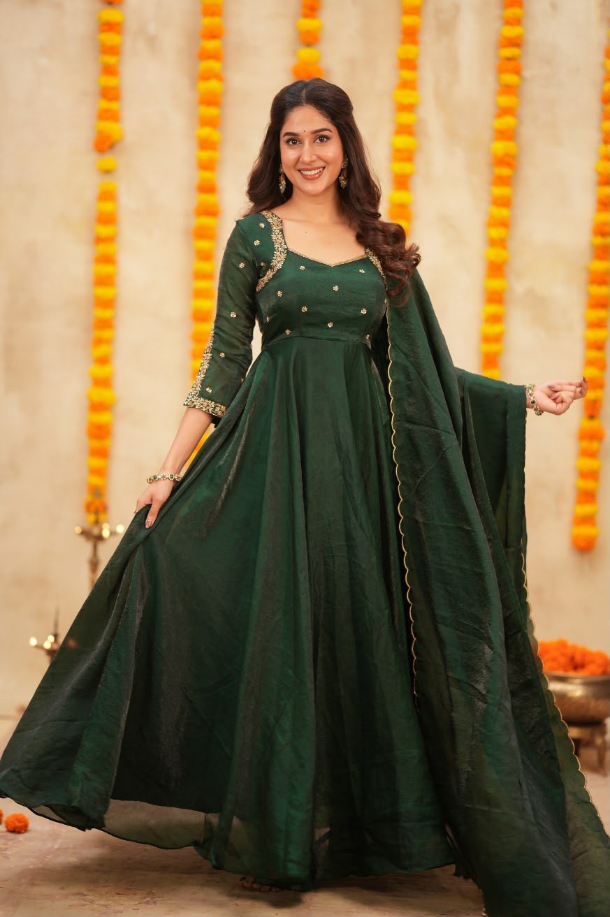 Emerald Green Sparkling Georgette Anarkali Gown | Velora