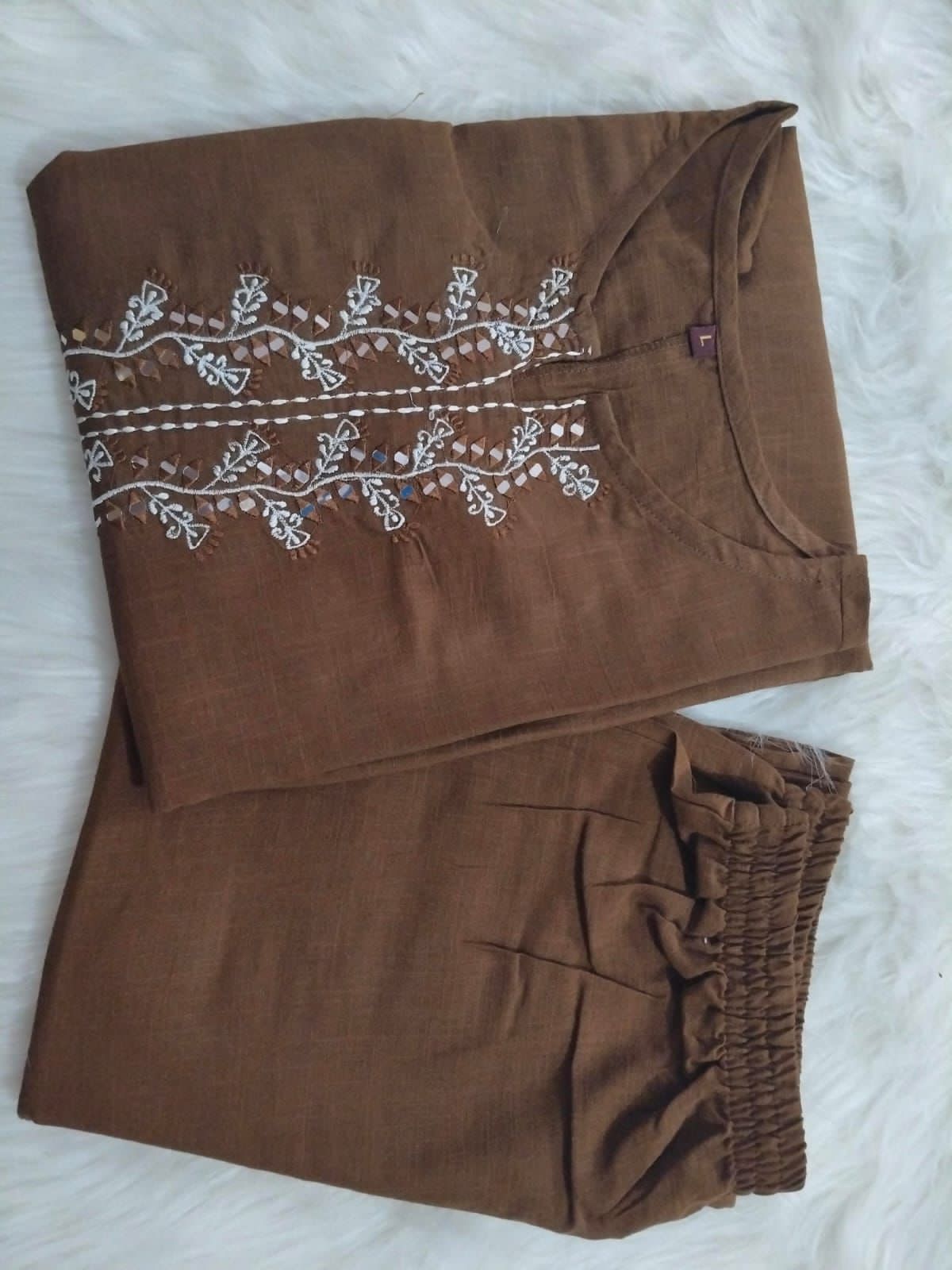Women’s Cotton Slub Handwork Co-ord Set – Kurti & Pant
