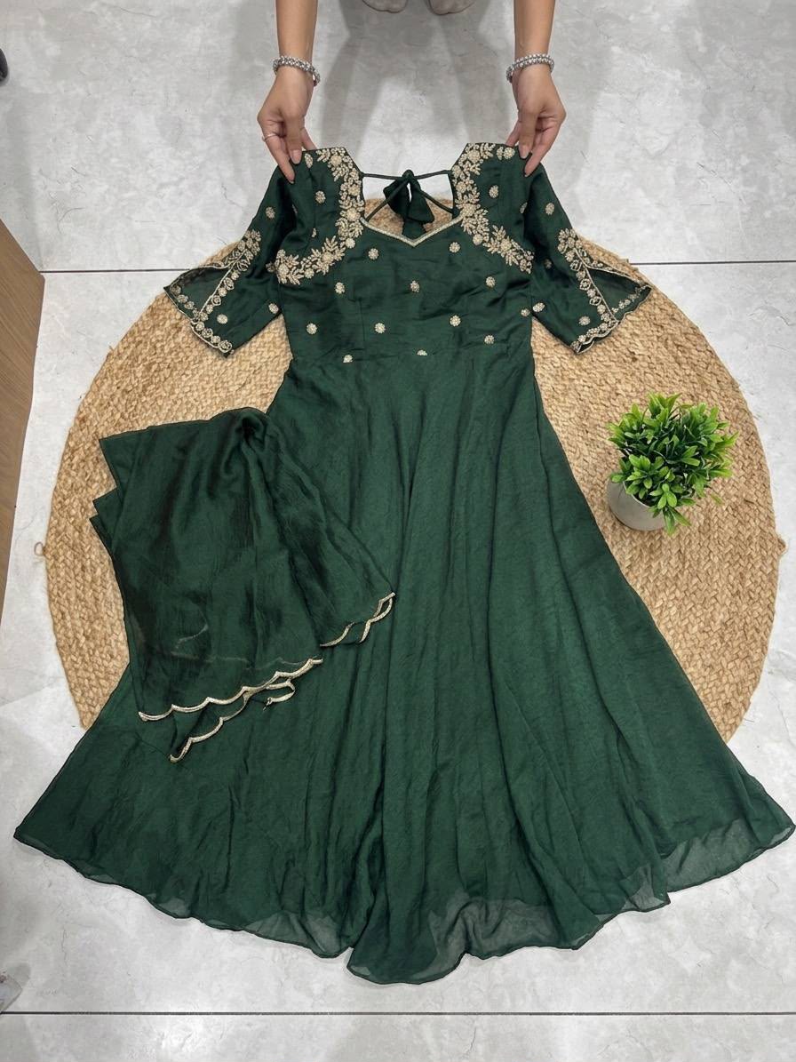 Emerald Green Sparkling Georgette Anarkali Gown | Velora